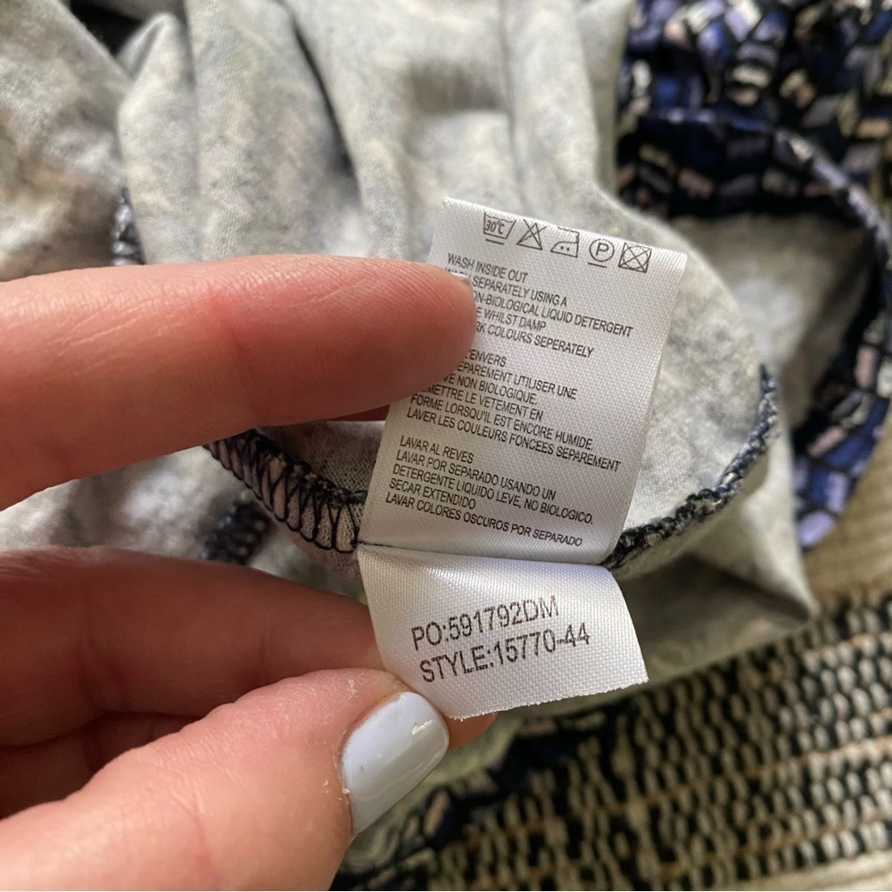 Seraphine Purple Printed Cassie Maternity Dress 6 - Picture 16 of 16